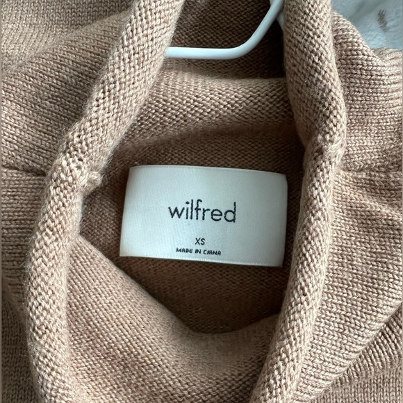 Aritzia Cyprie sweater dress - Picture 6 of 7